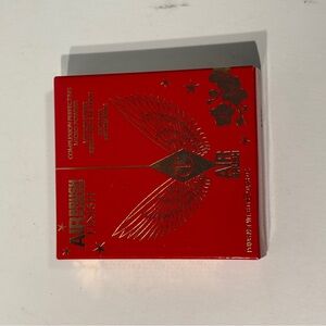 Charlotte Tilbury Airbrush Flawless Finish in Red Packaging